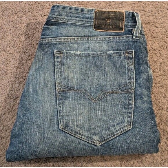 Guess Desmond Relaxed Straight Blue Denim Jeans Men's 36x30 - Picture 1 of 9